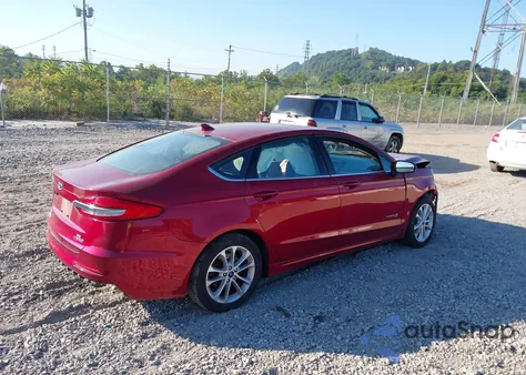 2019 Ford Fusion Hybrid Se из США, поврежденный, VIN 3FA6P0LU7KR102652